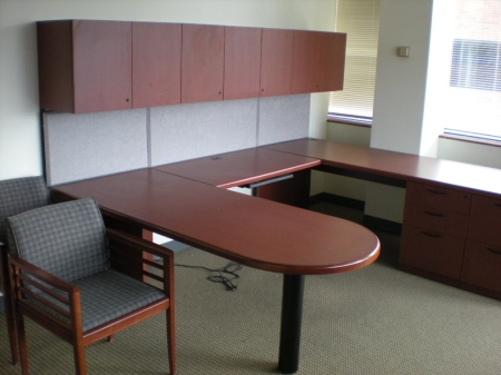 steelcase-laminate-private-office